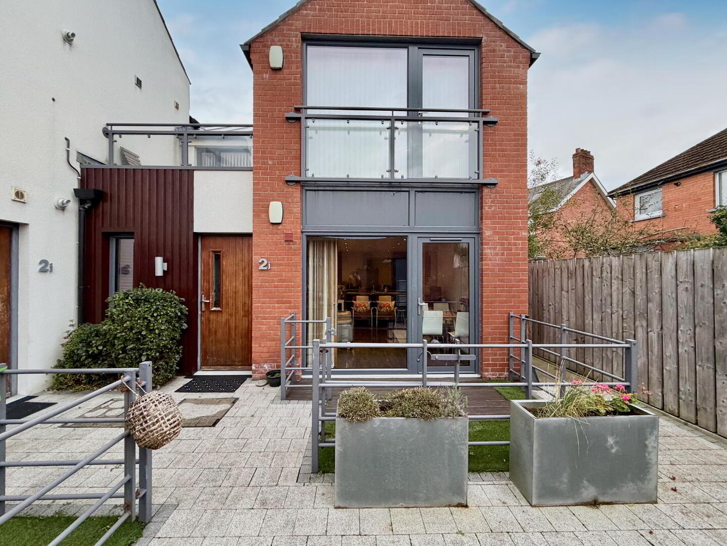 Photo 1 of 2j Ardenlee Street, Belfast