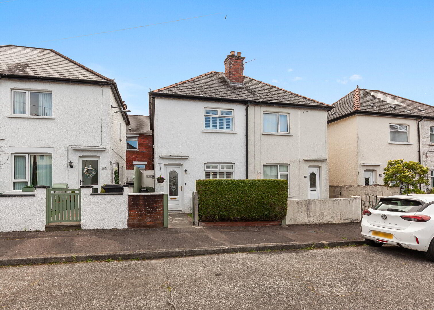 Photo 1 of 44 Dunraven Crescent, Belfast