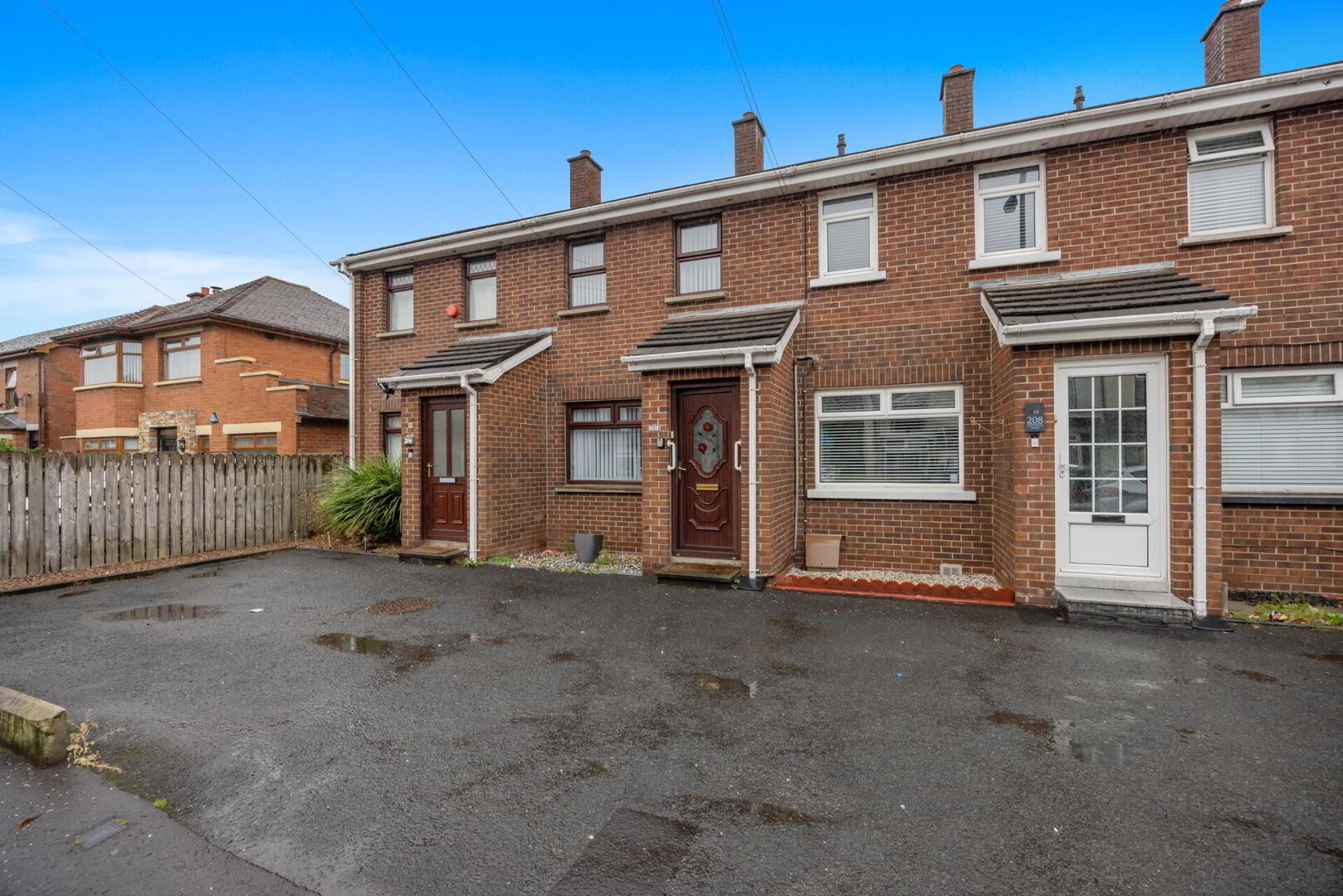 Photo 1 of 206 Connsbrook Avenue, Belfast