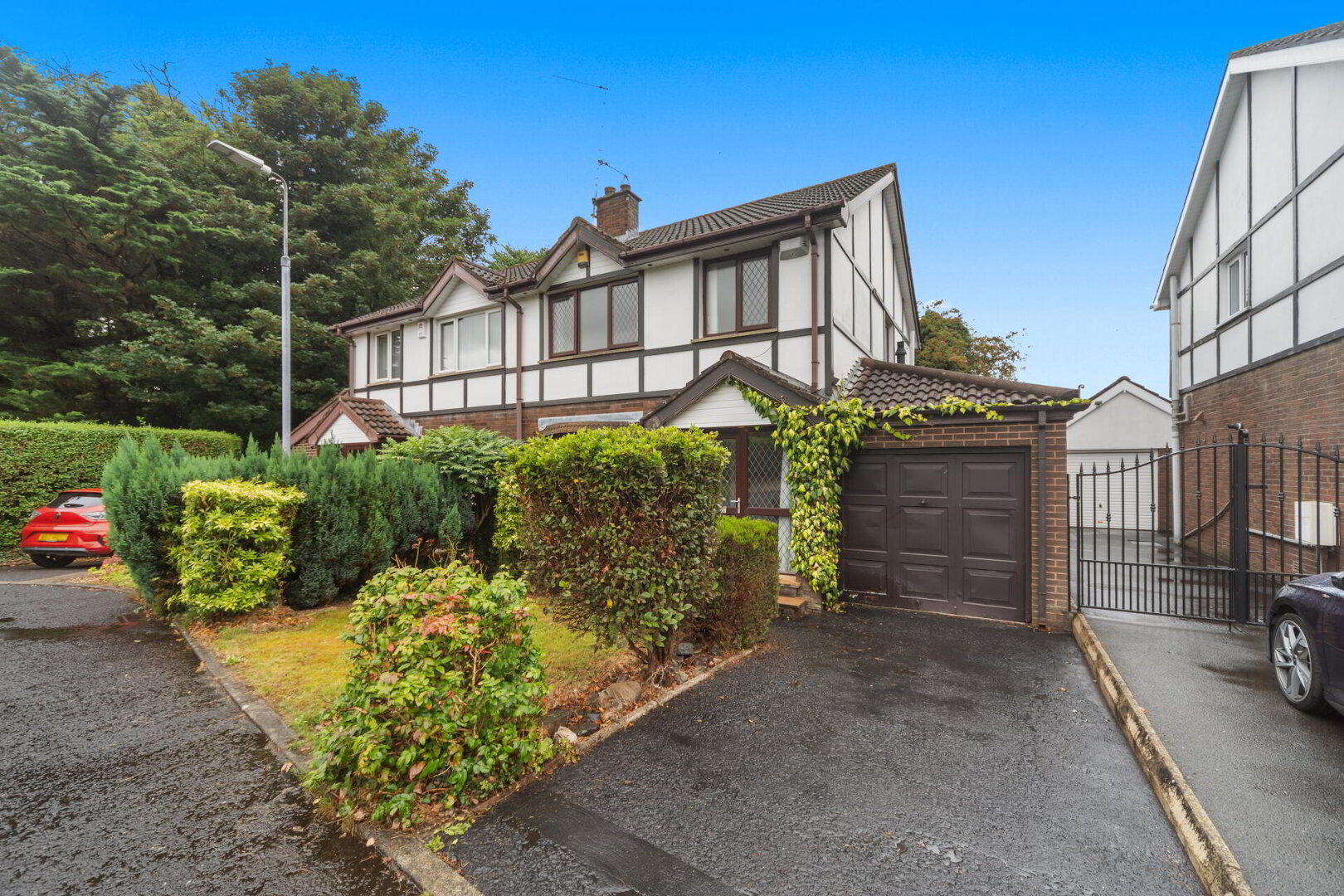 Photo 1 of 9 Redhill Manor, Finaghy Road South, Belfast