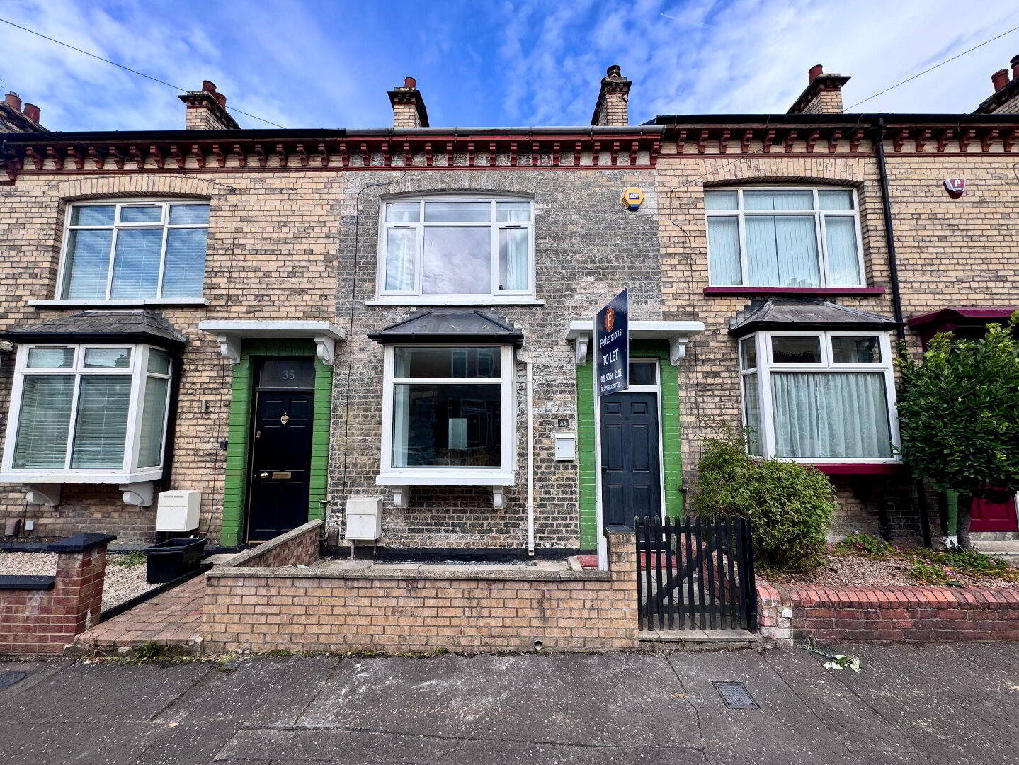 Photo 1 of 33 Rathcool Street, Belfast