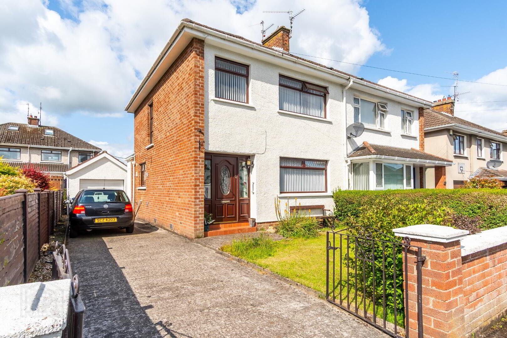Photo 1 of 28 Oakridge, Lurgan