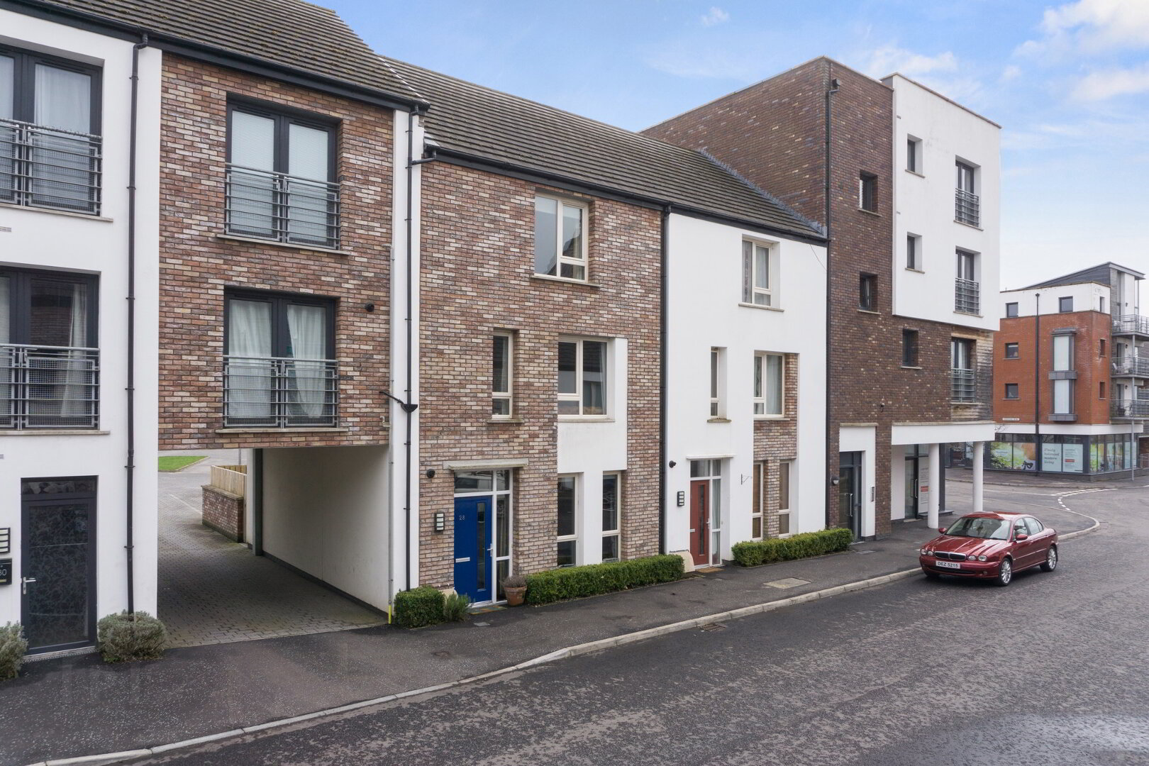 Photo 1 of 28 Woodbrook Avenue, Lisburn