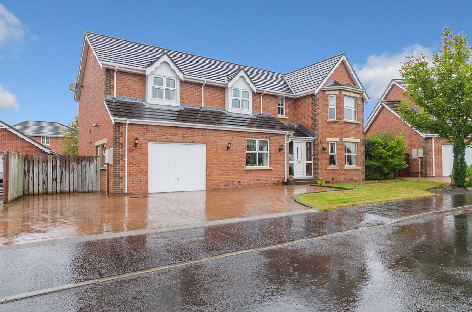 Photo 1 of 8 Ballycrochan Drive, Bangor