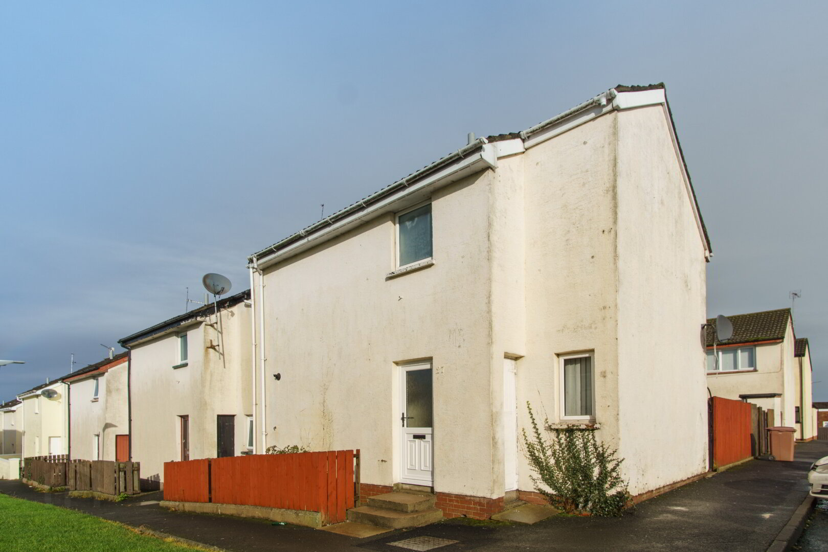 Photo 1 of 27 Beech Court, Lurgan