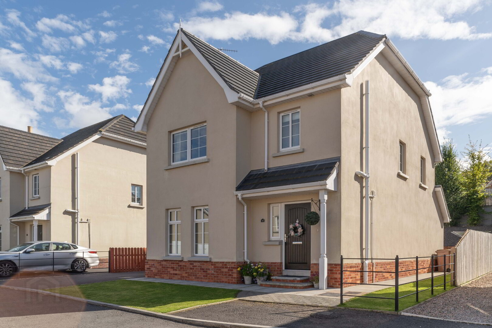 Photo 1 of 17 Cherrywood, Lurgan