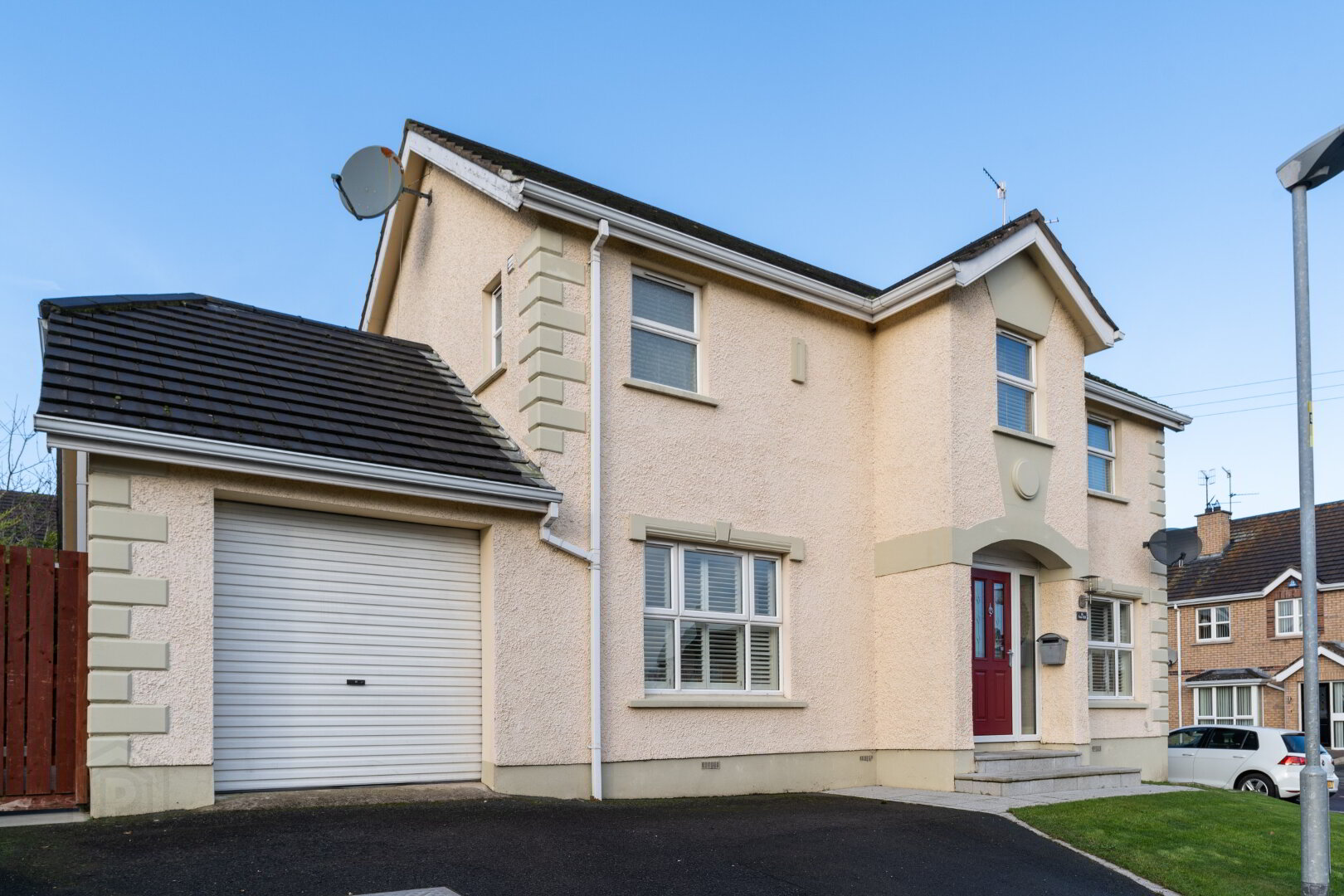 Photo 1 of 16 Fox's Hill, Lurgan