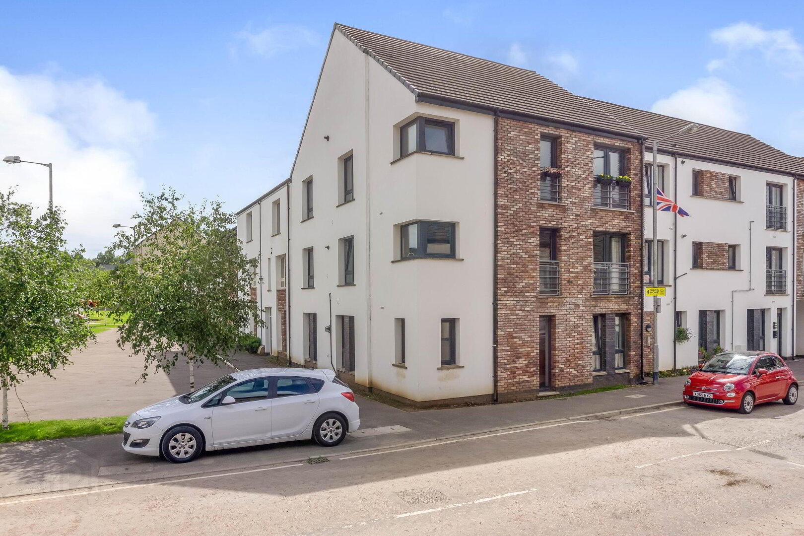 Photo 1 of 40 Woodbrook Avenue, Lisburn