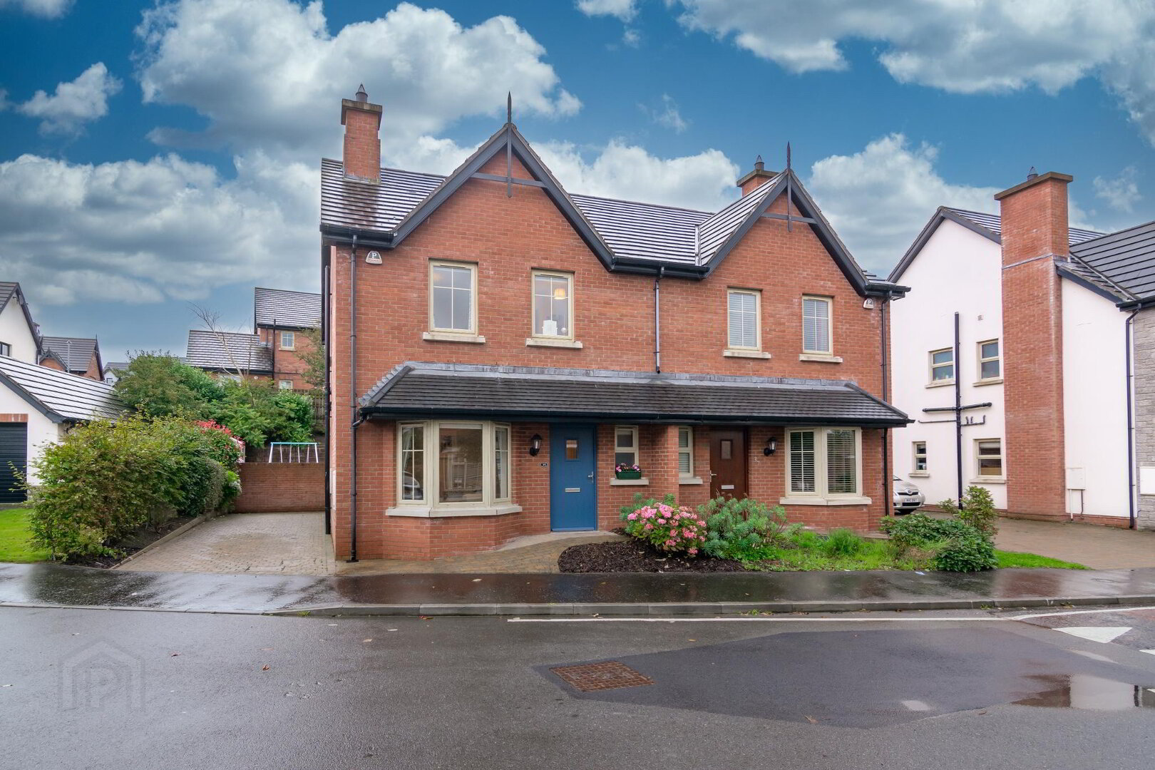 Photo 1 of 35 Bracken Hill Close, Belfast