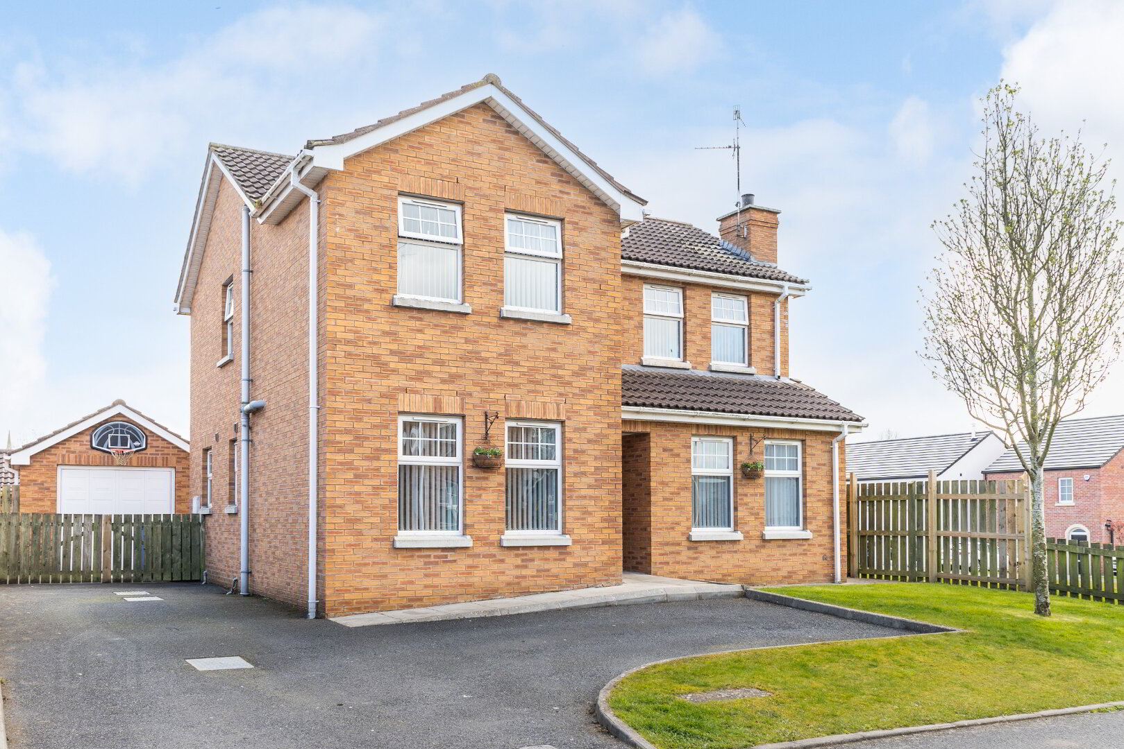 Photo 1 of 17 Headington Avenue, Lurgan