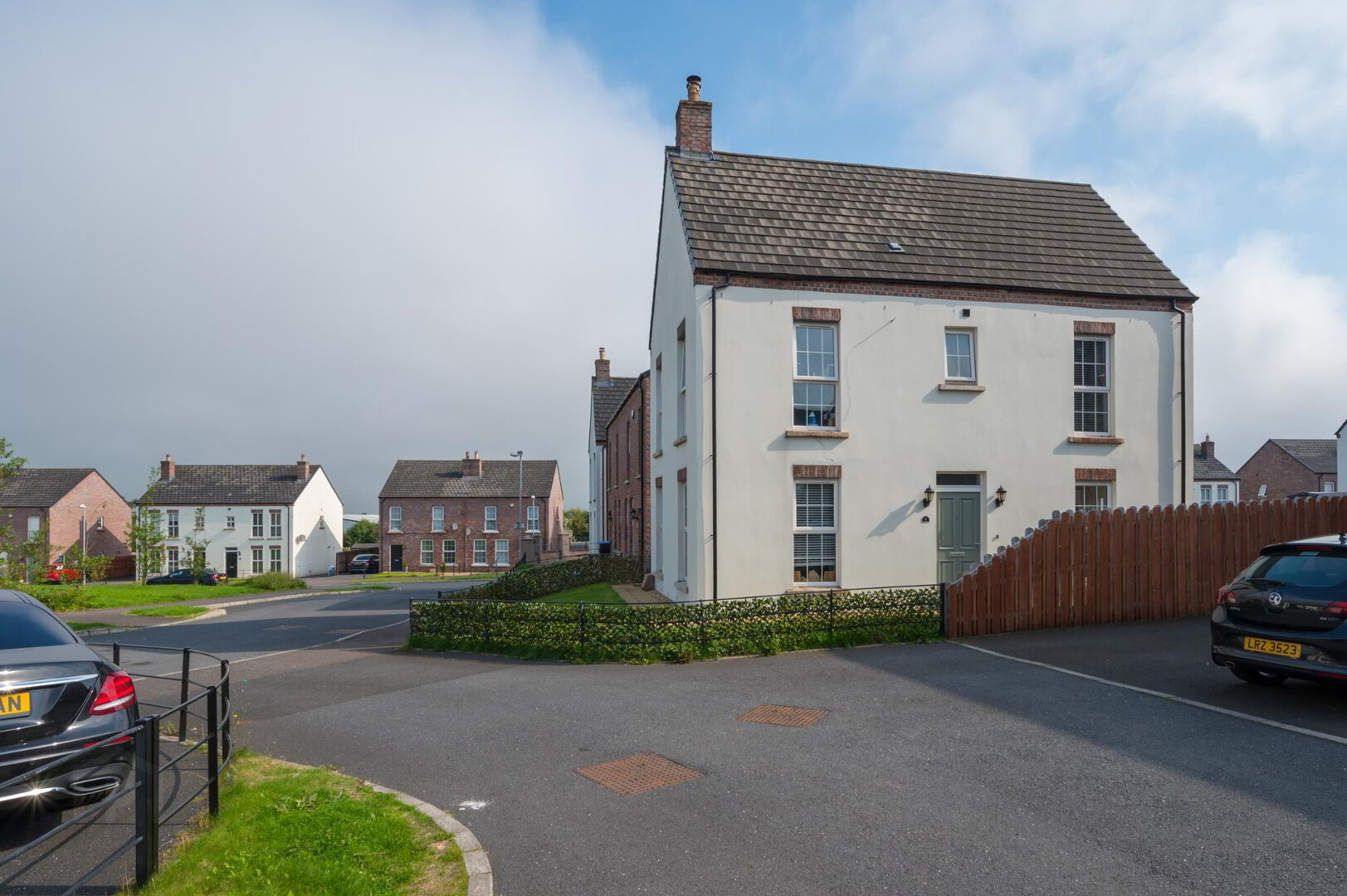 Photo 1 of 6 Blackrock Close, Newtownabbey