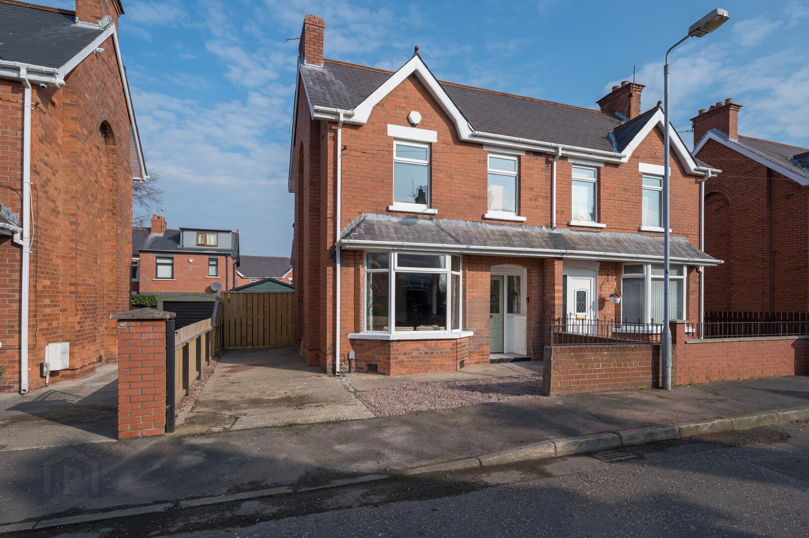 Photo 1 of 14 Loopland Crescent, Belfast