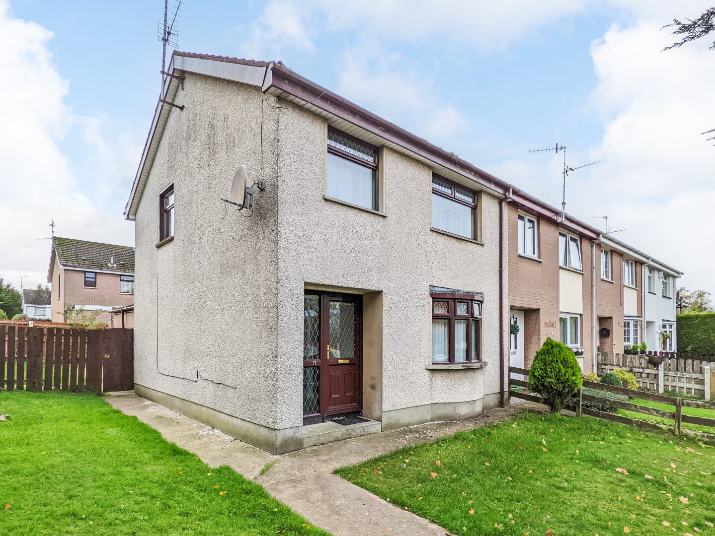 Photo 1 of 17 Hawthorne Drive, Bleary, Craigavon