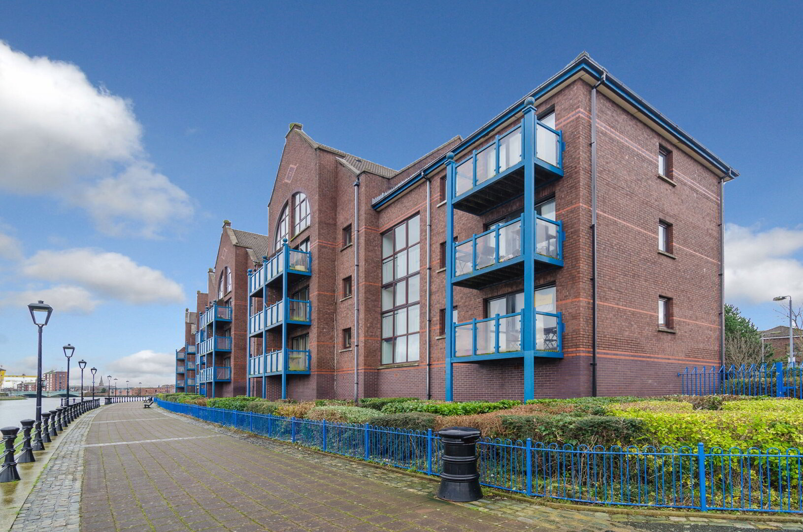 Photo 1 of 17 Ravenhill Reach, Belfast