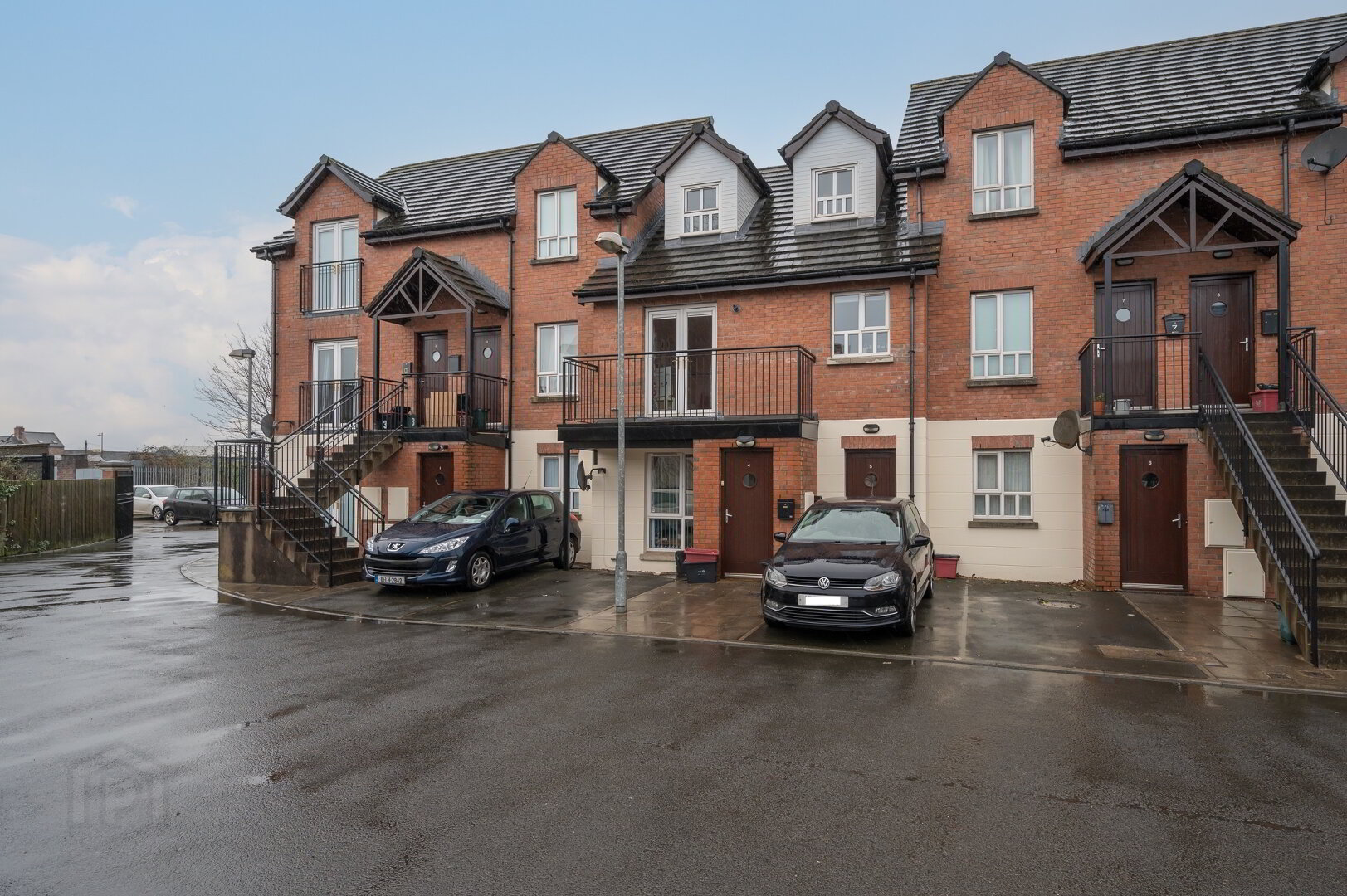 Photo 1 of 5 Maldon Court, Belfast