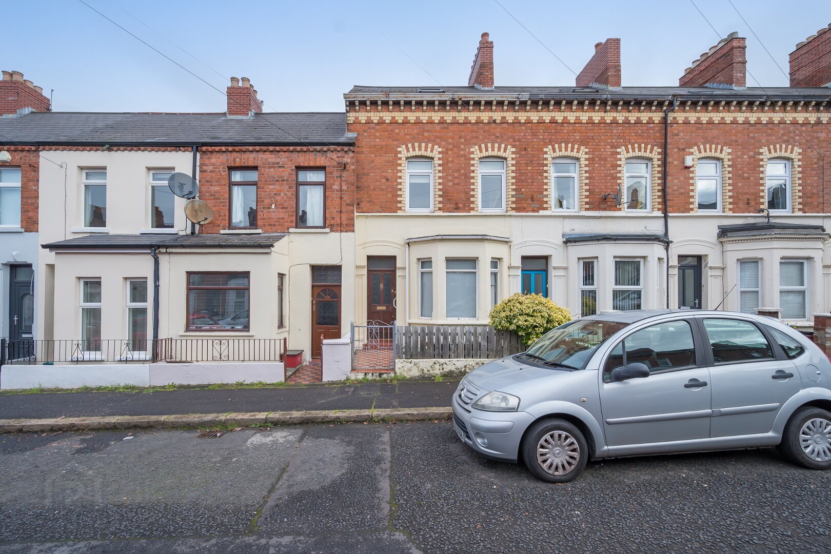 Photo 1 of 15 Lisburn Avenue, Belfast