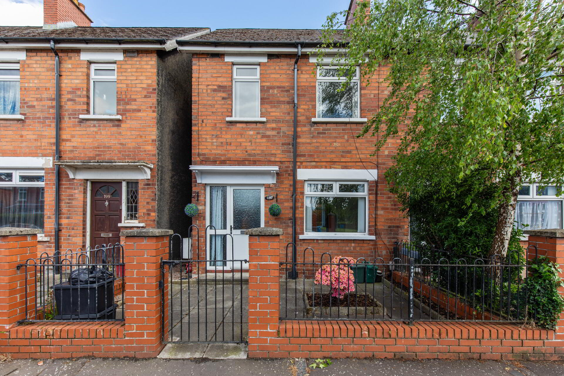 Photo 1 of 197 Connsbrook Avenue, Belfast