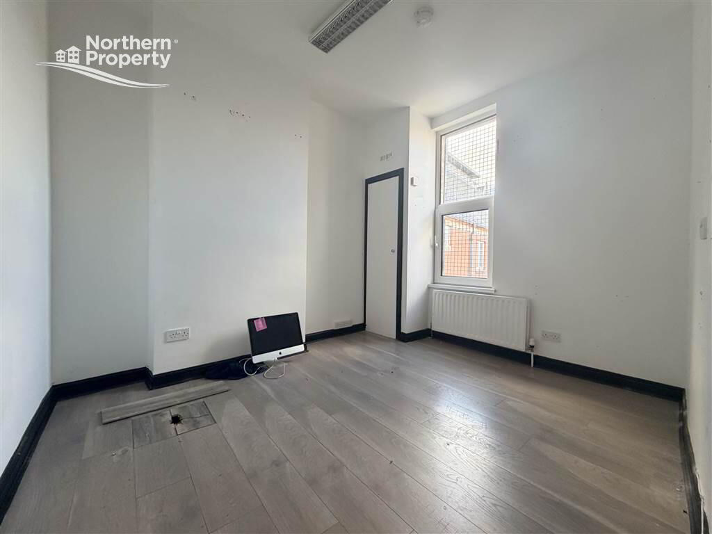 Photo 11 of 131a Falls Road, Belfast