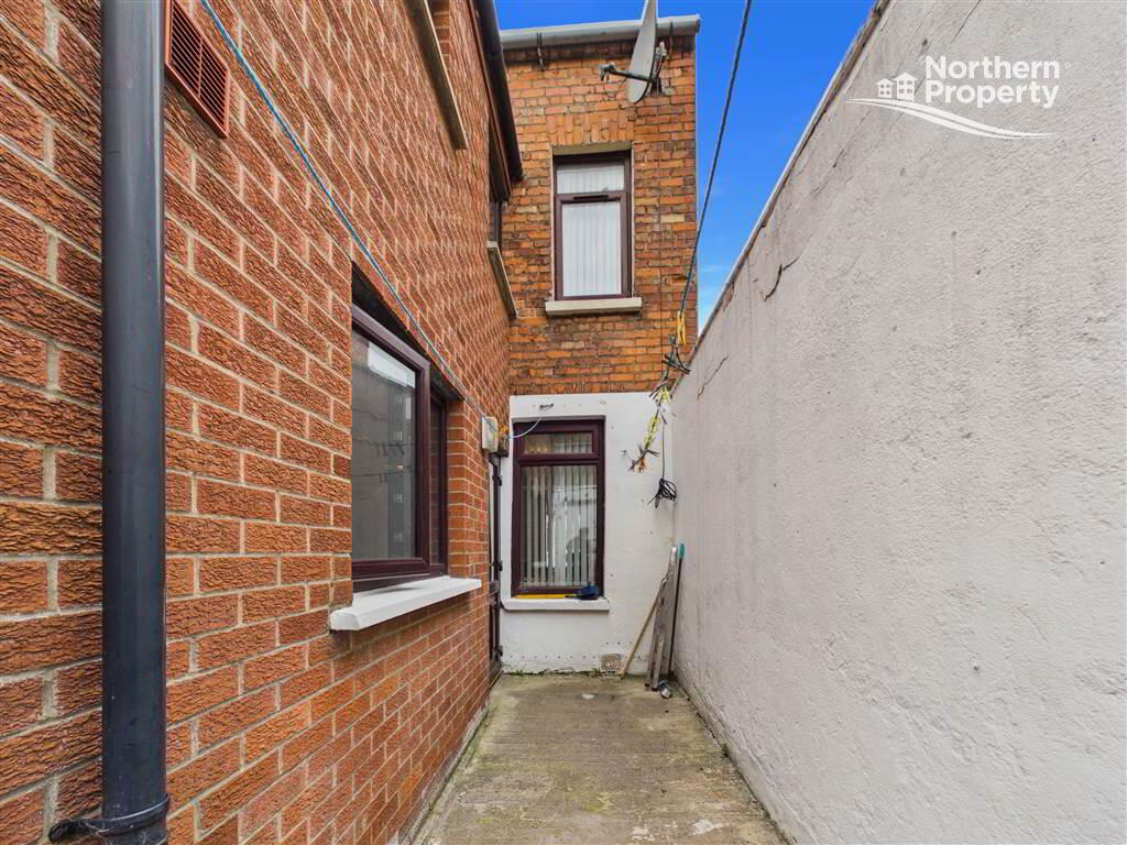 Photo 16 of 85 Hawthorn Street, Belfast