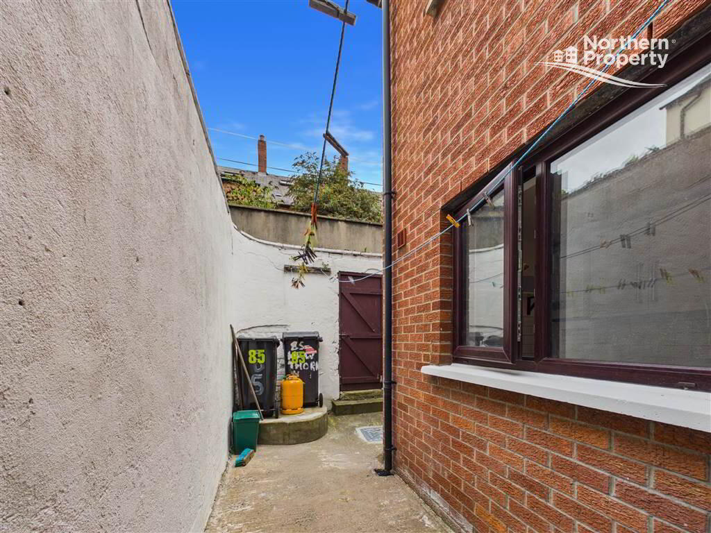 Photo 17 of 85 Hawthorn Street, Belfast