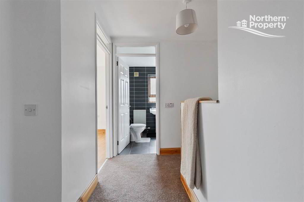 Photo 13 of 32 Beechmount Walk, Belfast