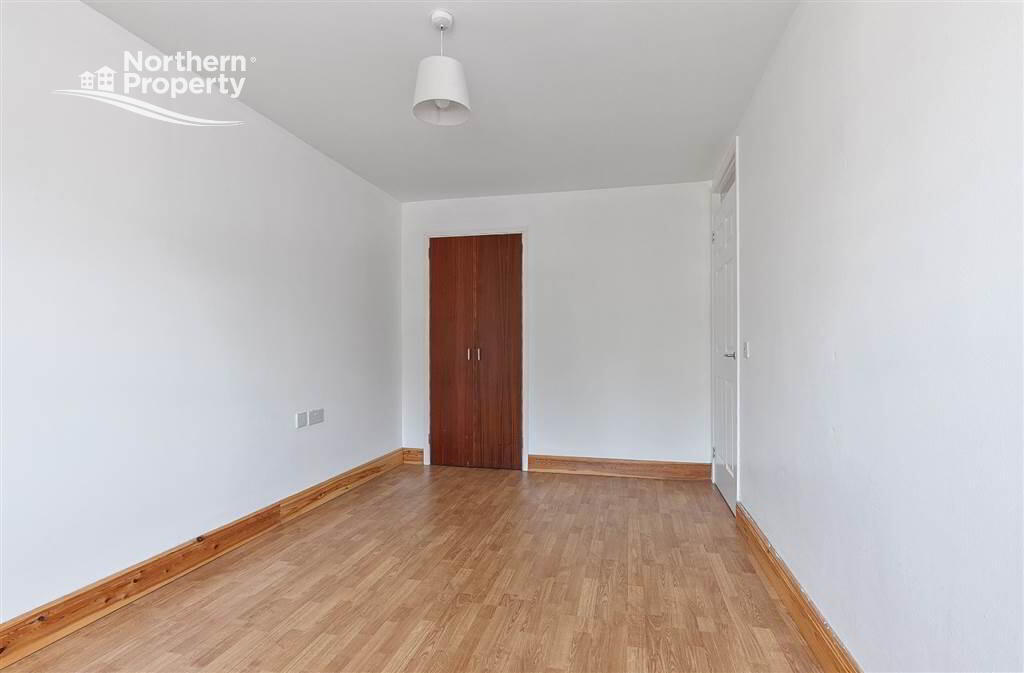 Photo 19 of 32 Beechmount Walk, Belfast
