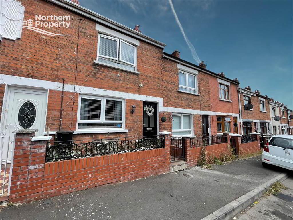 Photo 2 of 91 Beechmount Parade, Belfast