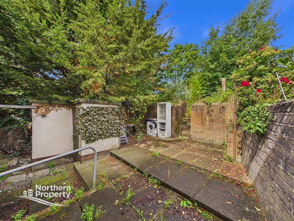 Photo 19 of 2 Ballymurphy Road, Belfast