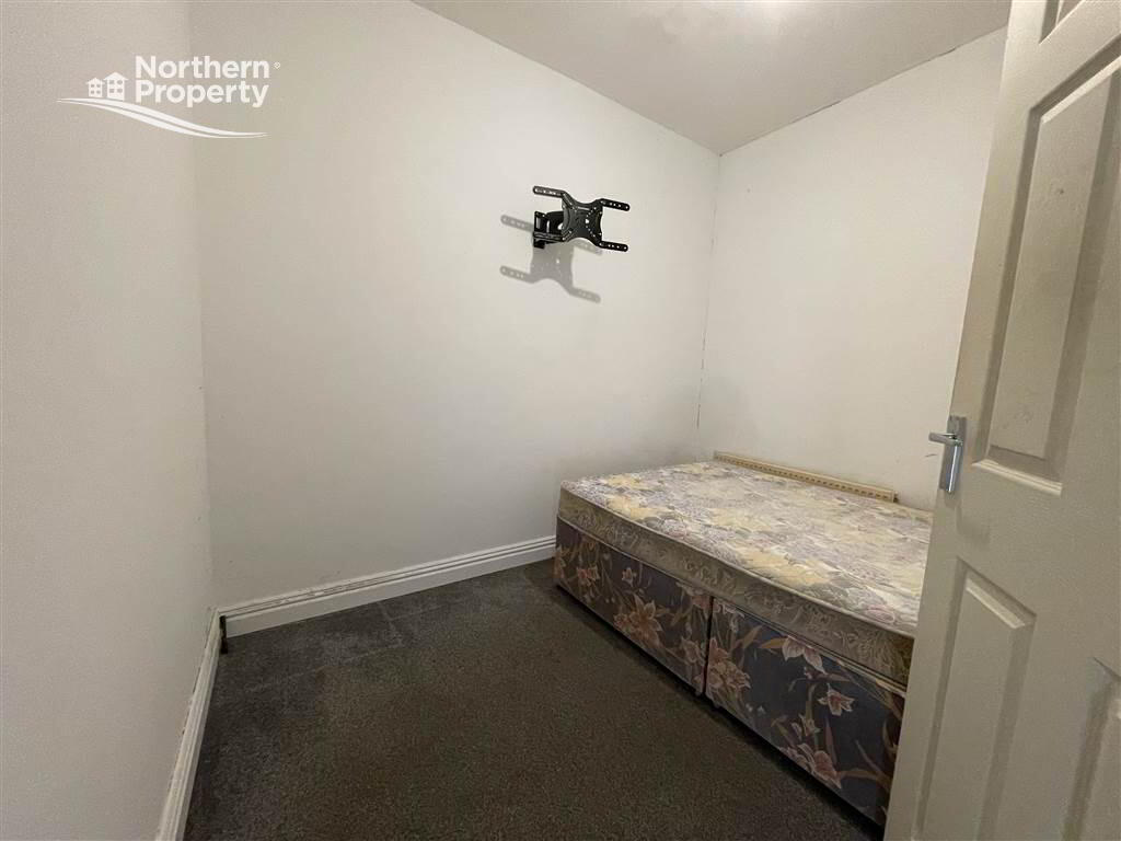 Photo 9 of 35 Springfield Avenue, Belfast