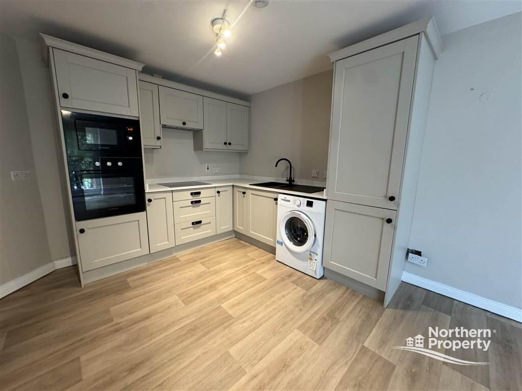Photo 3 of 28 Gleann Dara, Suffolk Road, Belfast