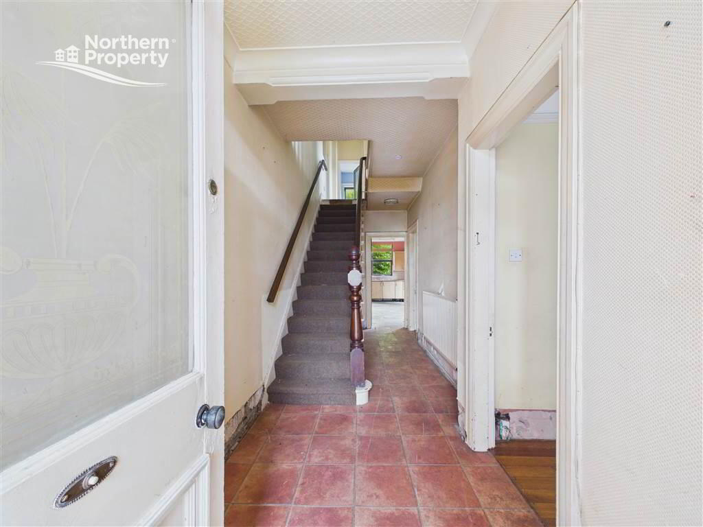 Photo 3 of 34 Westland Road, Belfast