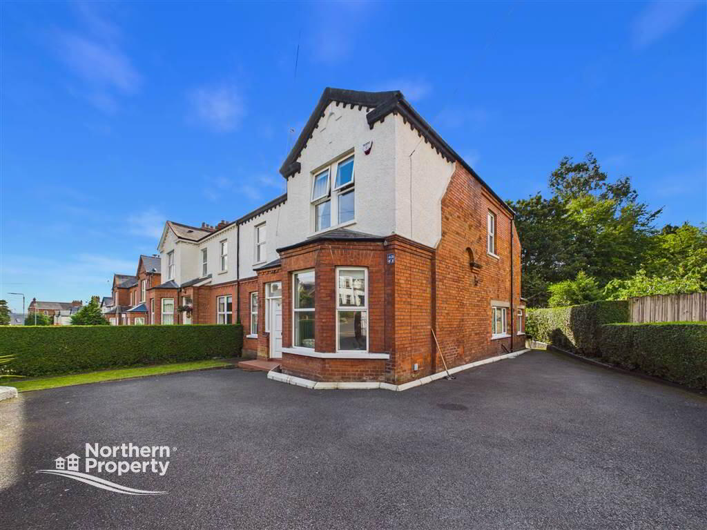 Photo 1 of 11 Parkmount Road, Belfast