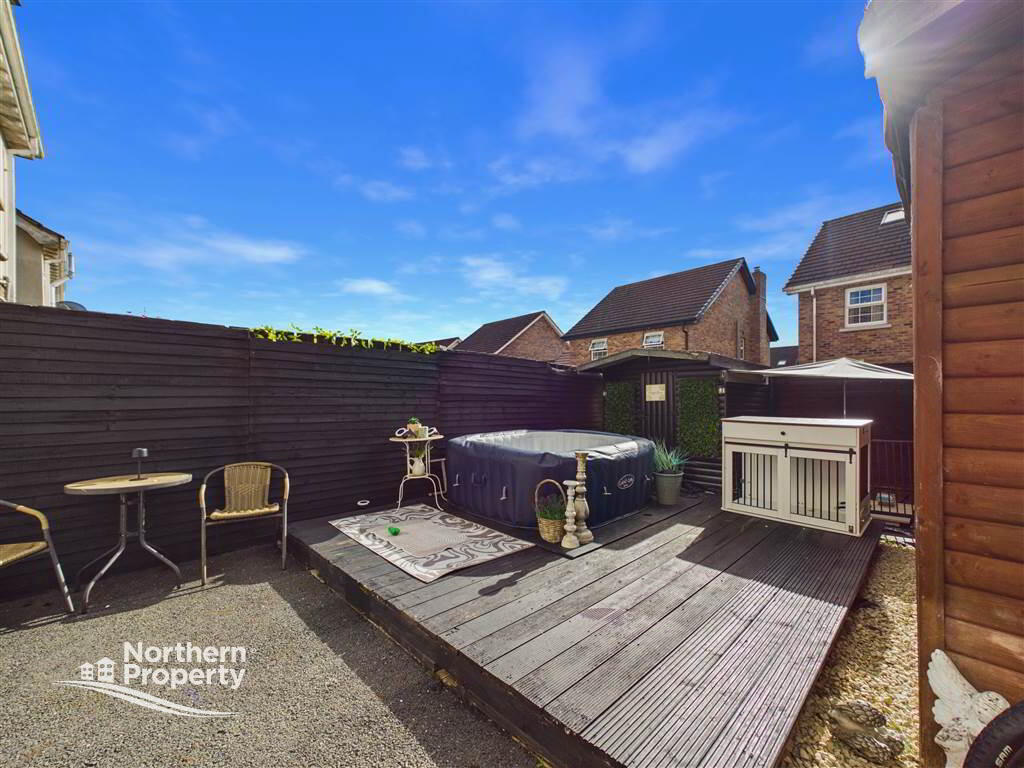 Photo 20 of 43 Mount Eagles Way, Belfast