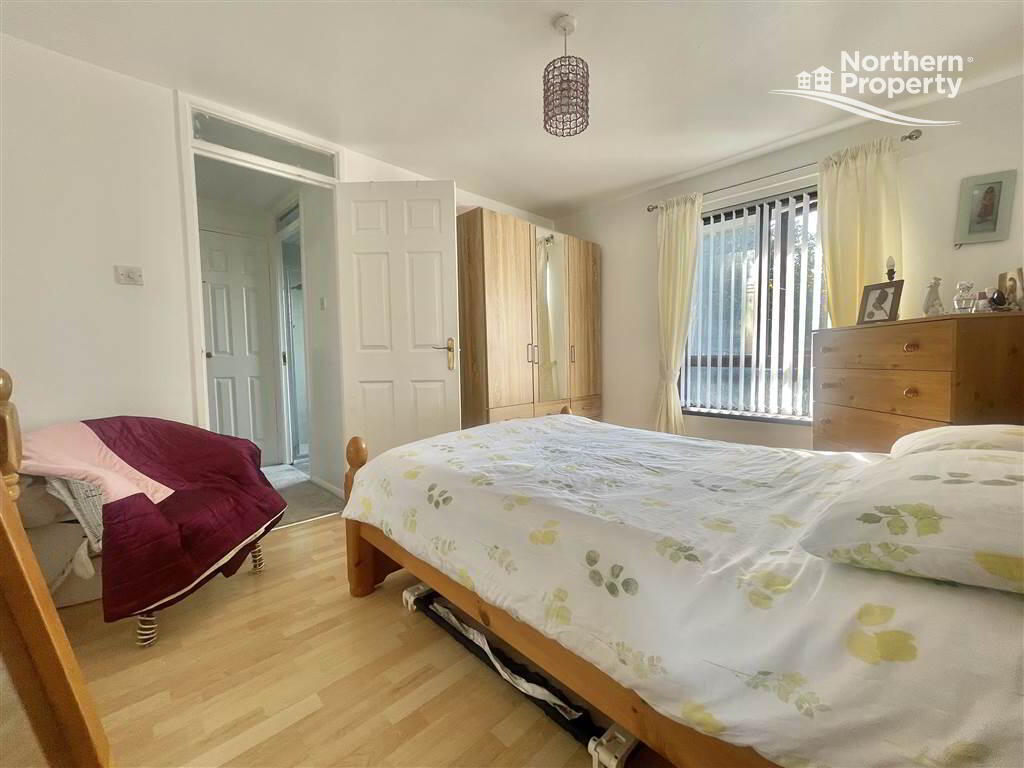 Photo 12 of 23 Glencolin Drive, Belfast