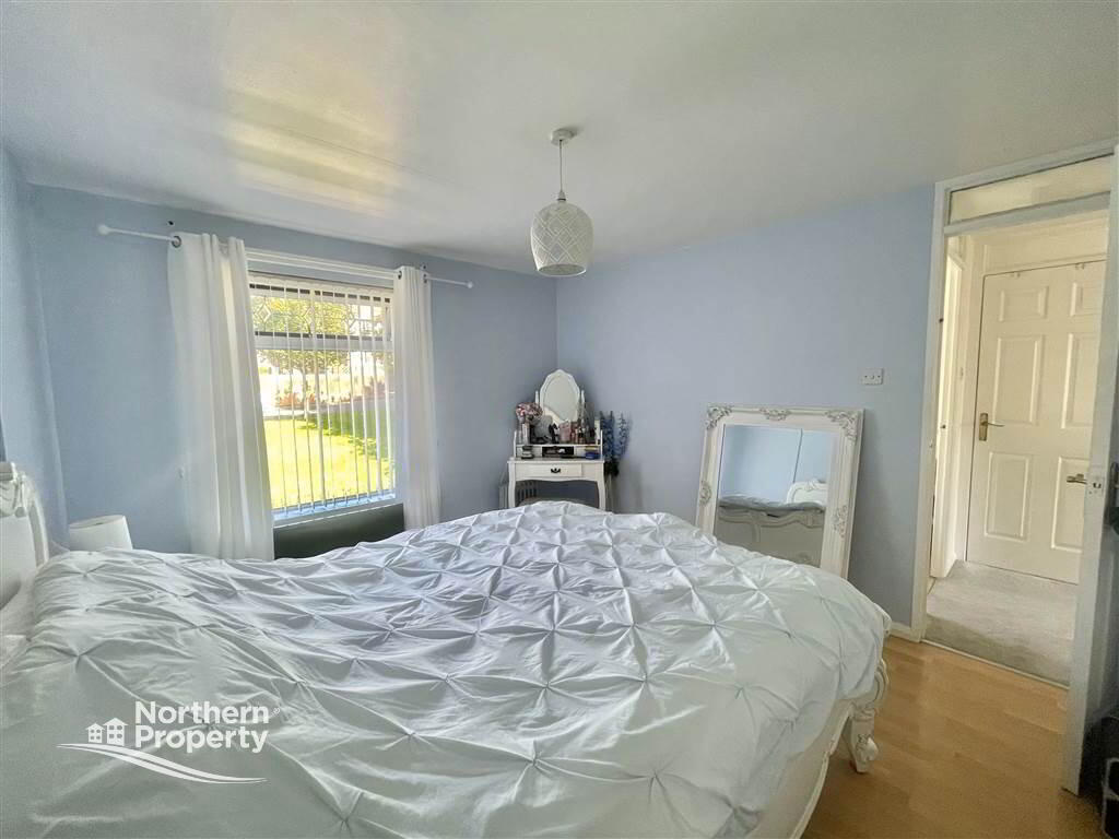Photo 13 of 23 Glencolin Drive, Belfast