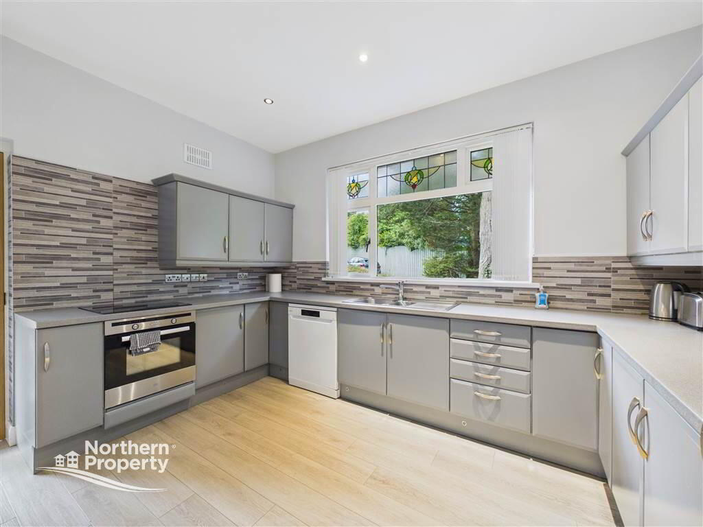 Photo 5 of 25 Andersonstown Road, Belfast