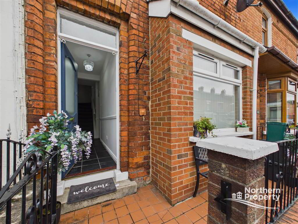 Photo 4 of 23 Locan Street, Belfast