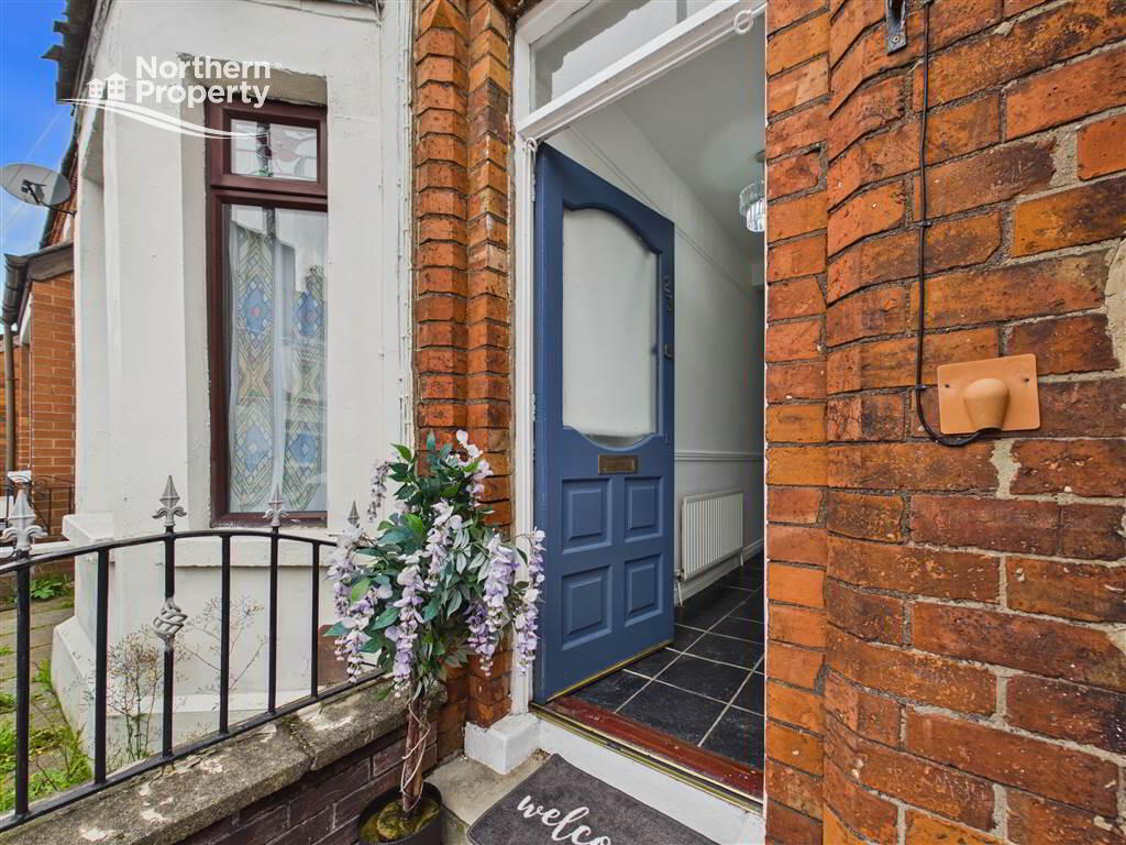 Photo 3 of 23 Locan Street, Belfast