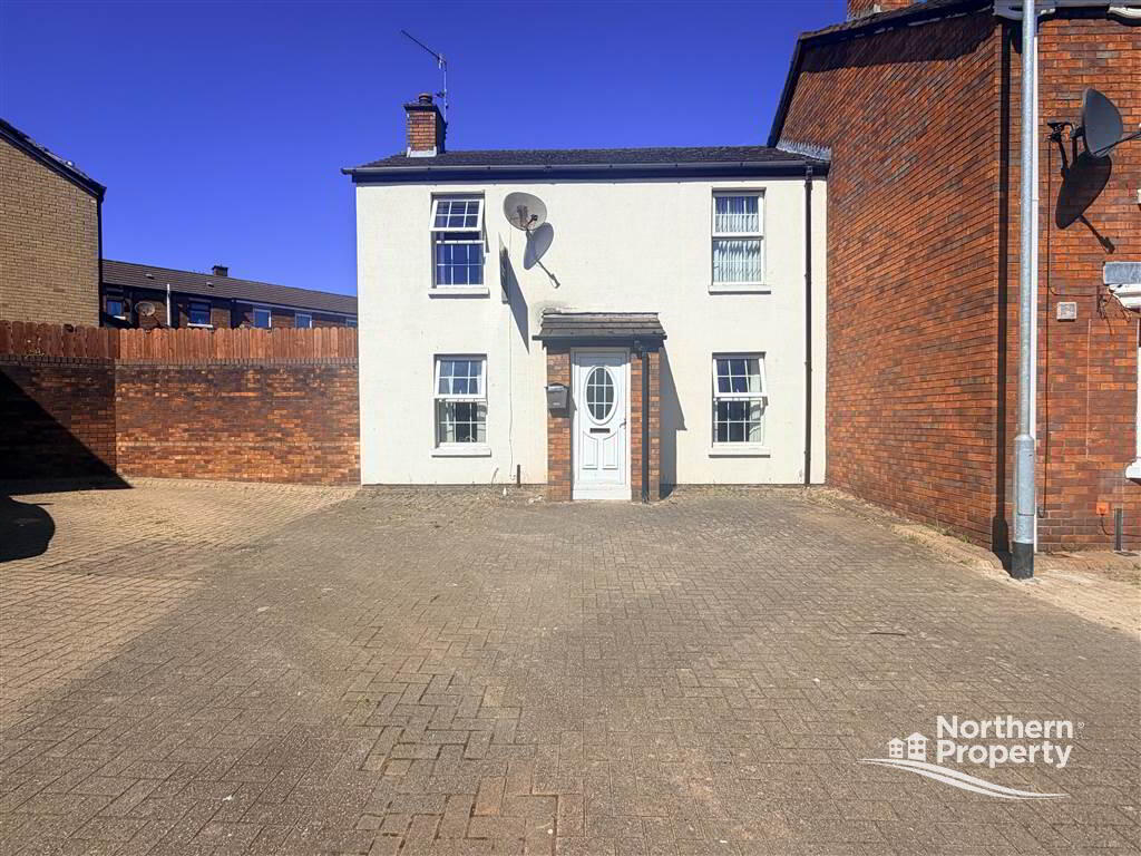 Photo 1 of 15 Lisvarna Heights, Belfast