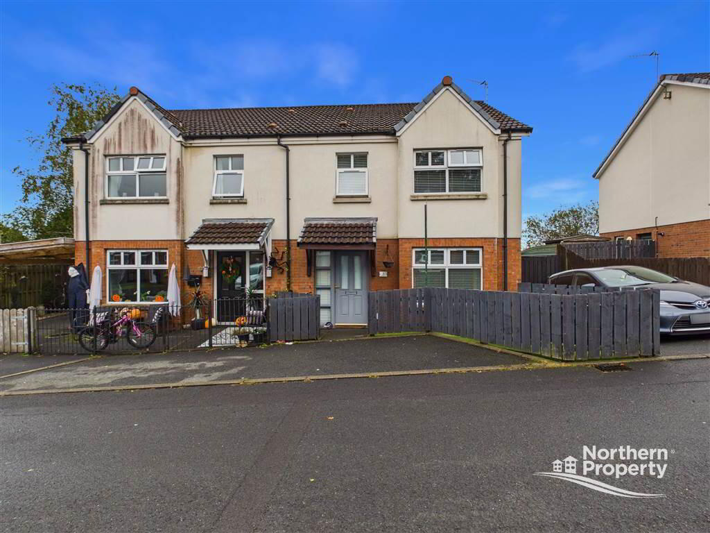 Photo 15 of 3 Foxes Glen, Dunmurry, Belfast