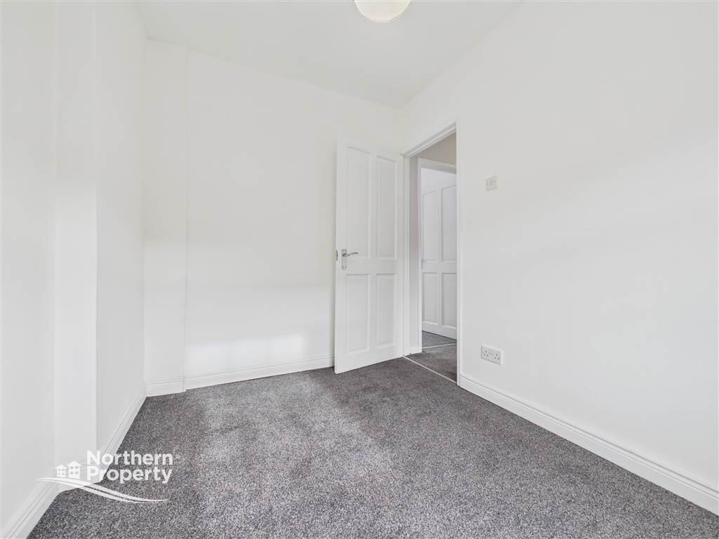 Photo 13 of 85 Farringdon Gardens, Belfast
