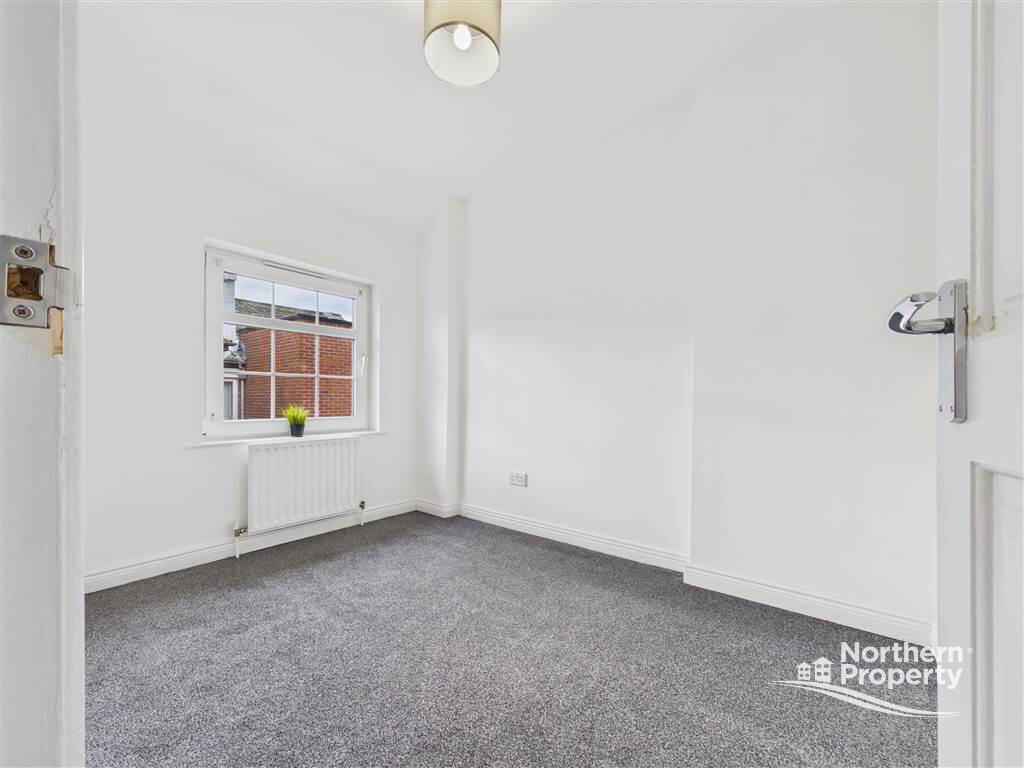 Photo 12 of 85 Farringdon Gardens, Belfast