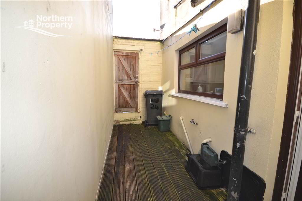 Photo 12 of 24 Wyndham Street, Belfast