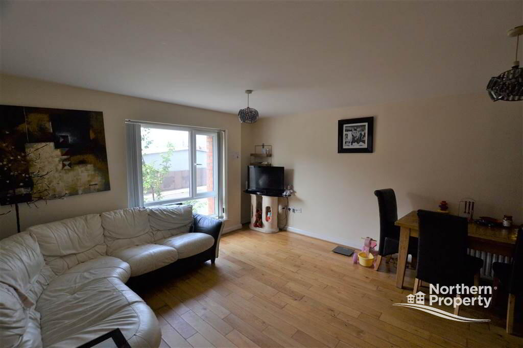 Photo 6 of Apt 103 College Central, 4 Collage Avenue, Belfast