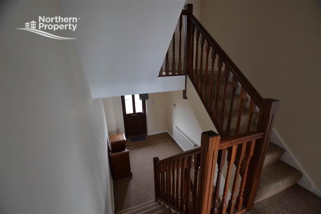 Photo 8 of 102 Lagmore Glen, Dunmurry, Belfast