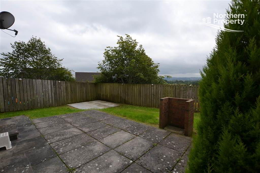 Photo 26 of 102 Lagmore Glen, Dunmurry, Belfast