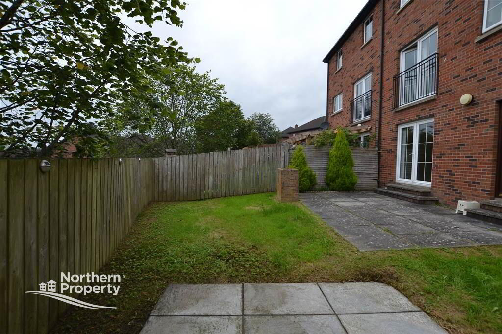 Photo 29 of 102 Lagmore Glen, Dunmurry, Belfast