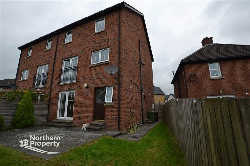 Photo 30 of 102 Lagmore Glen, Dunmurry, Belfast