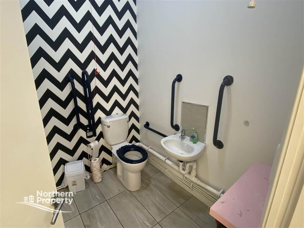 Photo 7 of 207 Antrim Road, Belfast