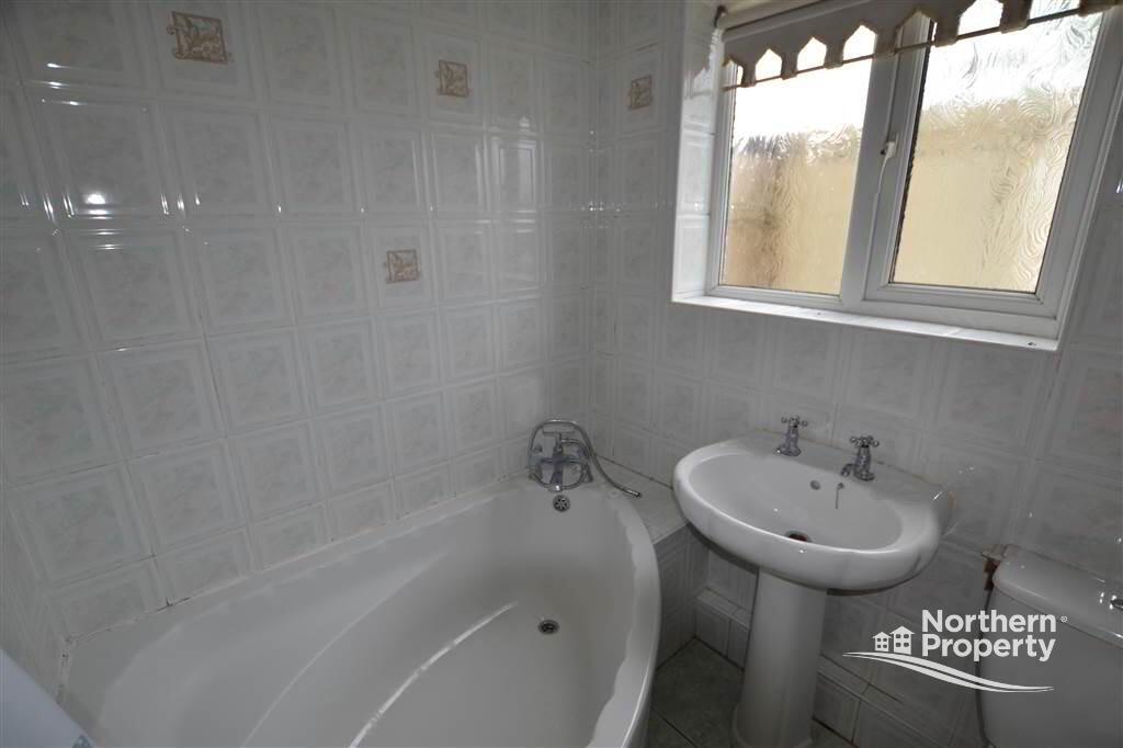 Photo 6 of 21 Norglen Drive, Belfast